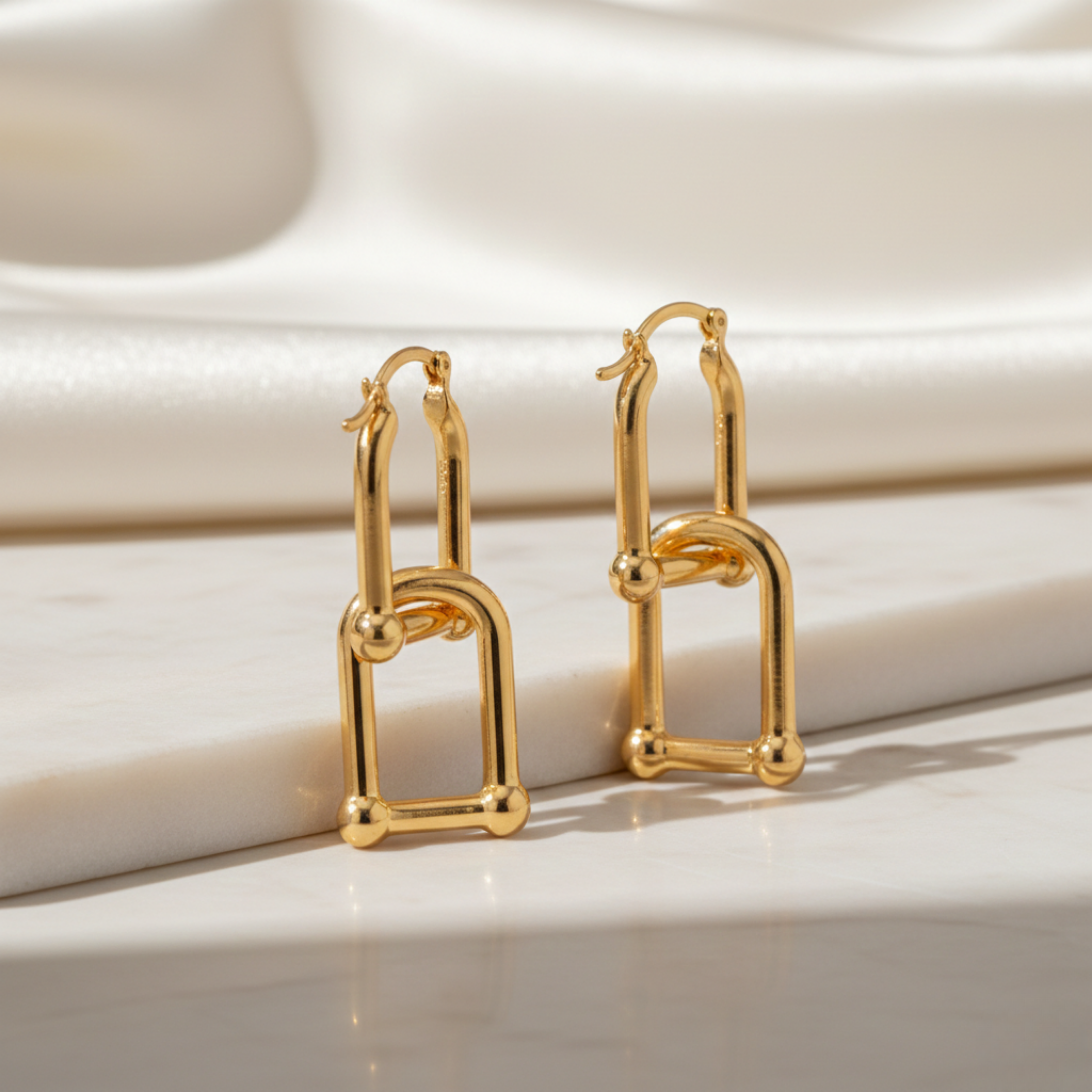 The Hera Chain Link Earrings
