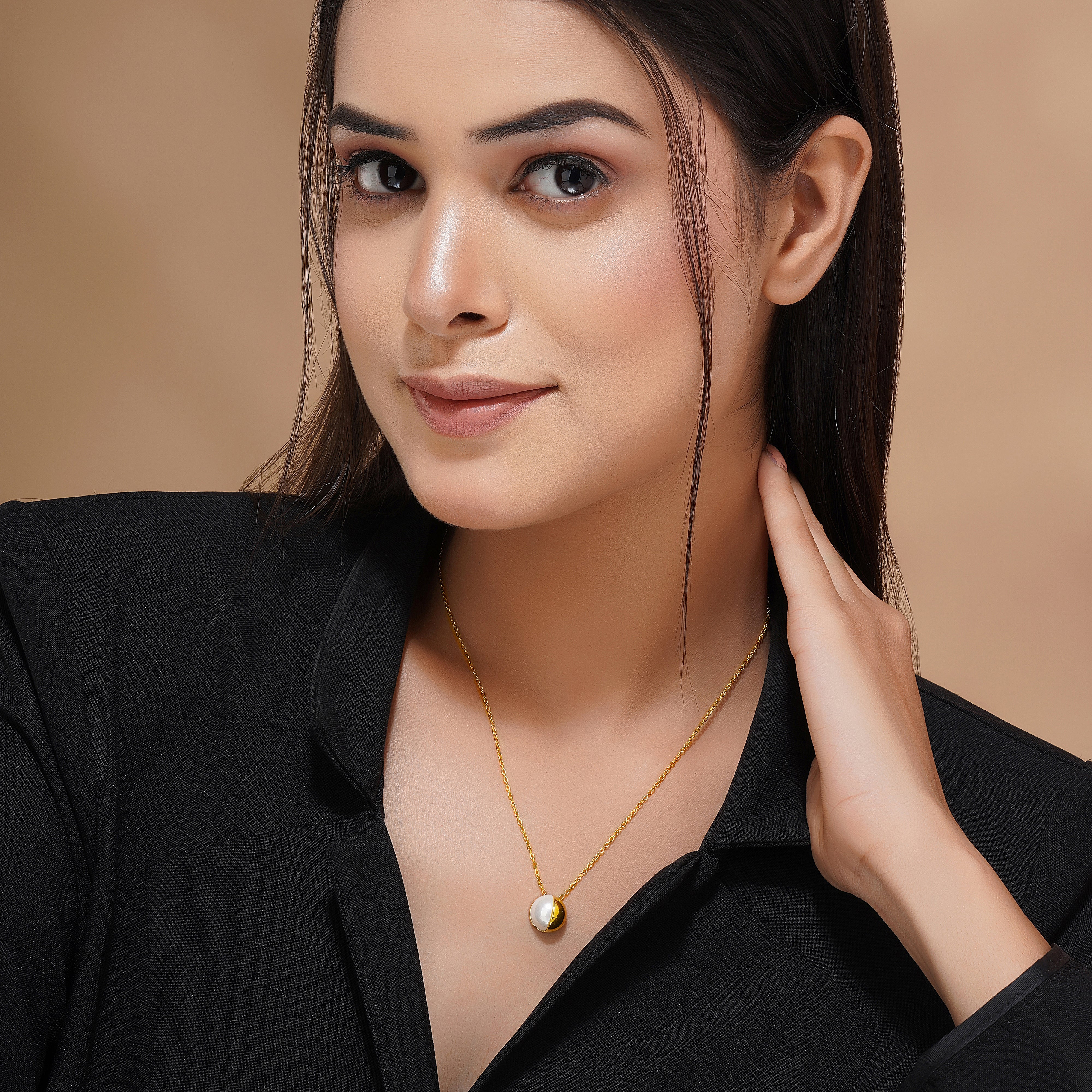 Maya Goldstone Necklace