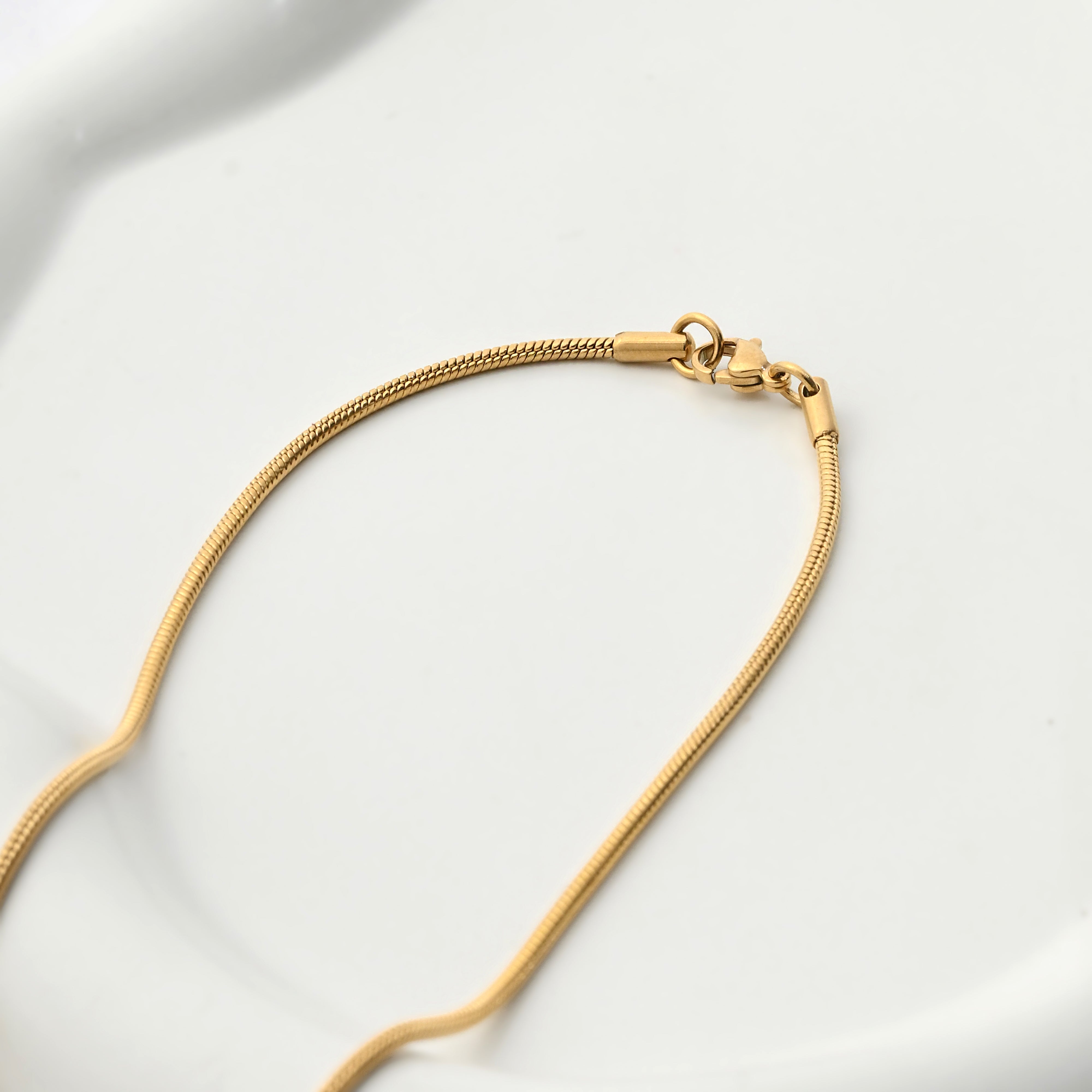 Deep Blue Teardrop Necklace