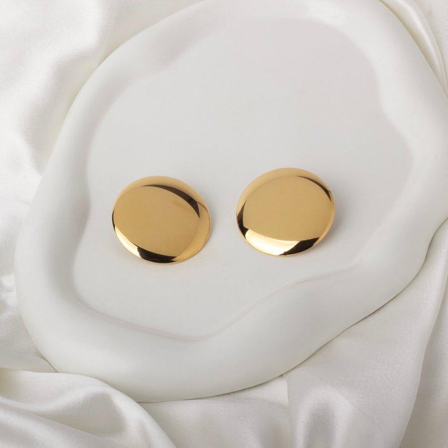 Chic Gold Circle Earrings