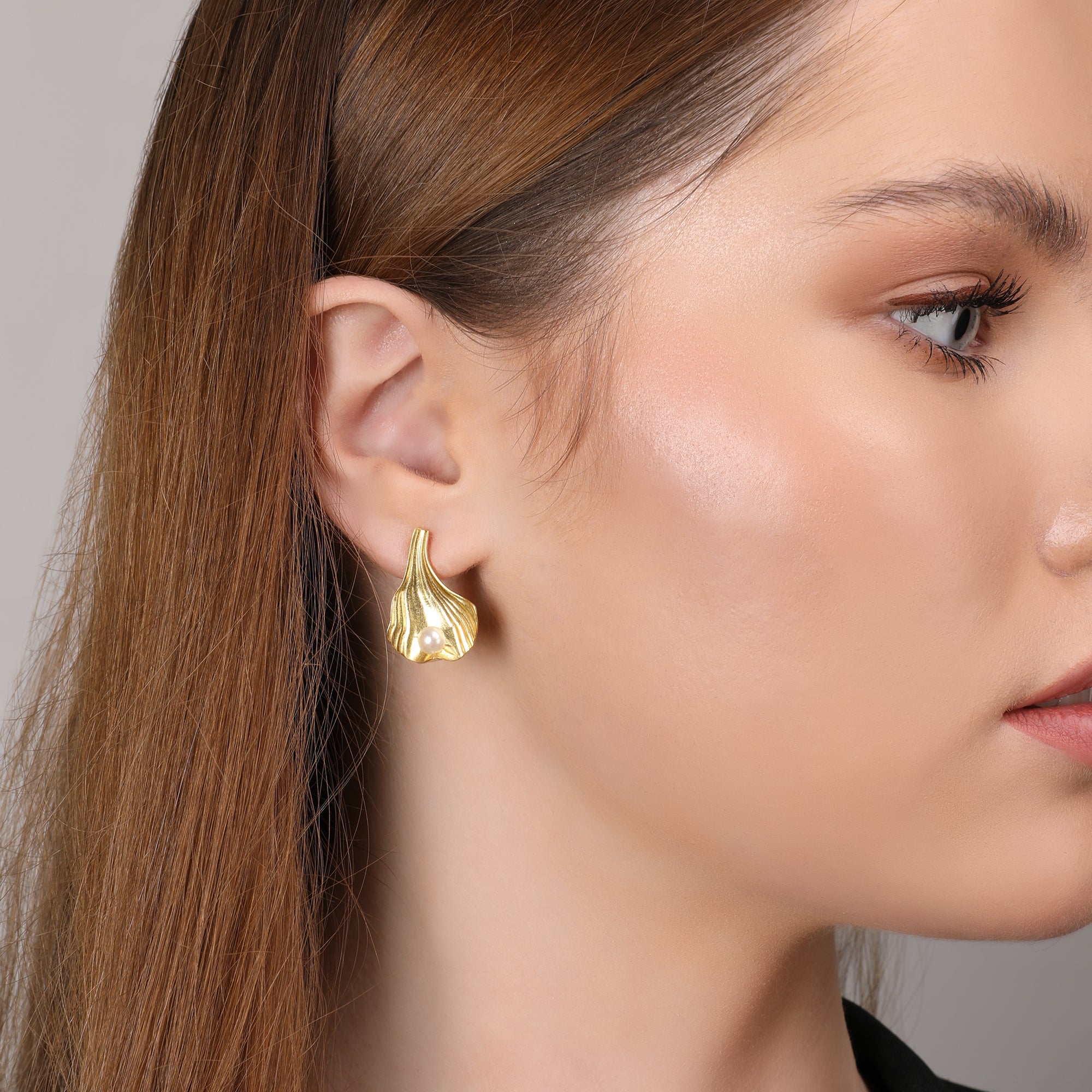 The Open Shell Earrings