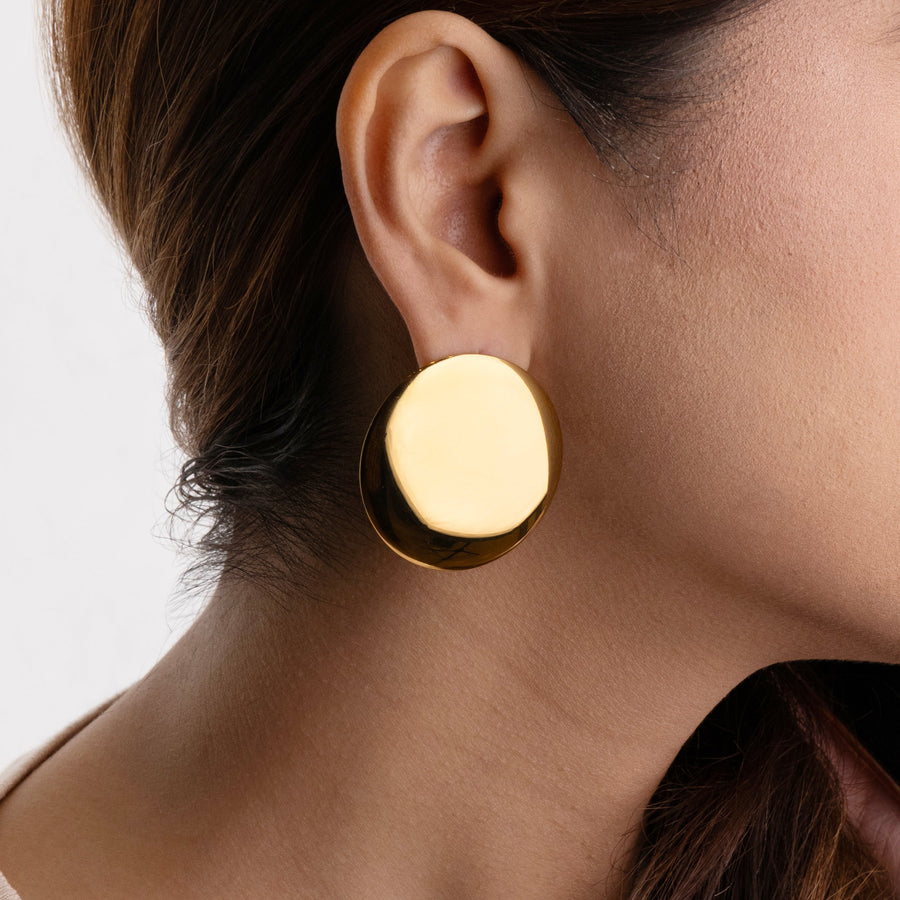 Chic Gold Circle Earrings