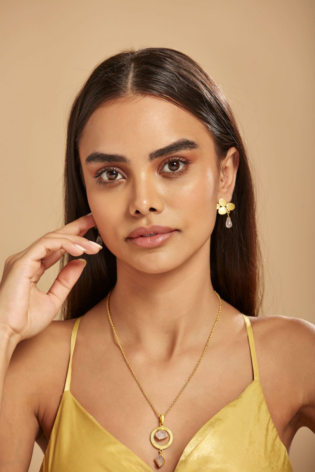 Willow, Drop Stone, Necklace, Jewelry, Fashion, Nature-Inspired, Bohemian.